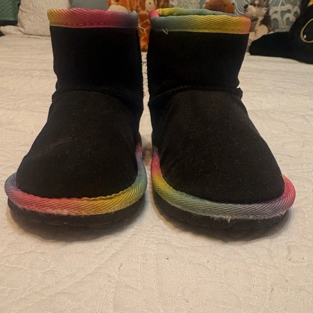 Girls Black Boots with Rainbow Trim